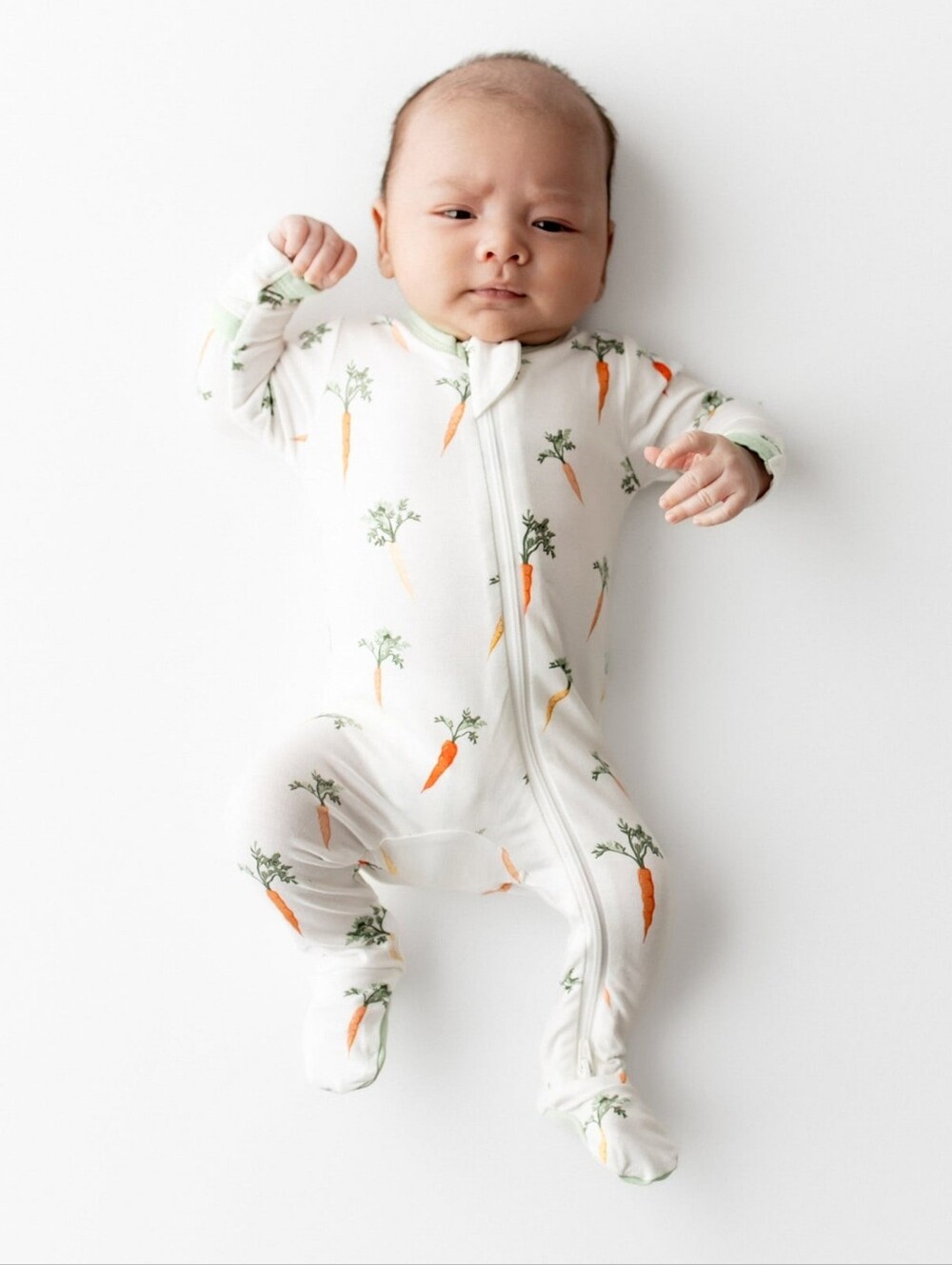 Kyte Baby Zippered Footie Sleeper In Carrot, Newborn